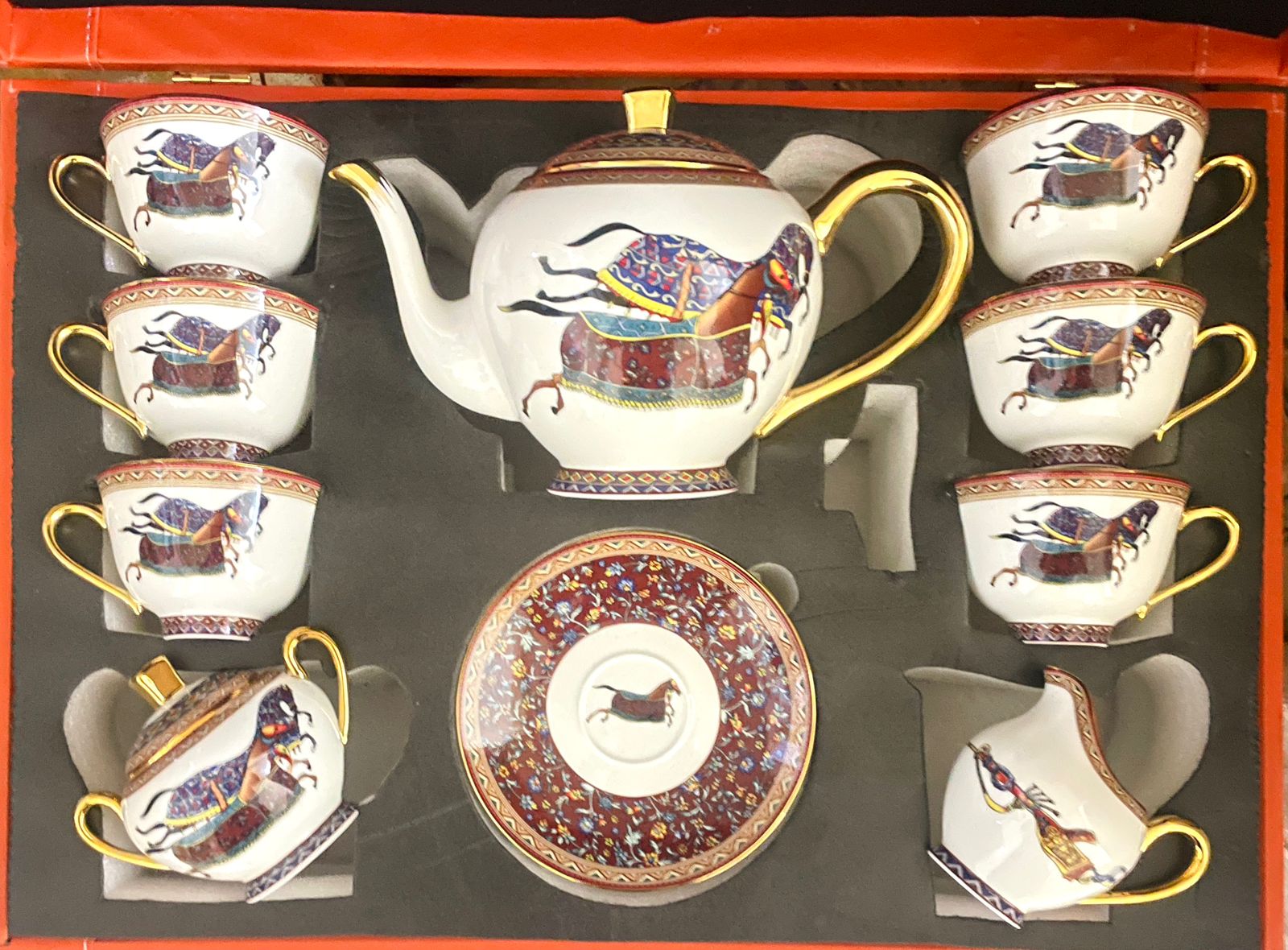 Hermes tea set horses for six people